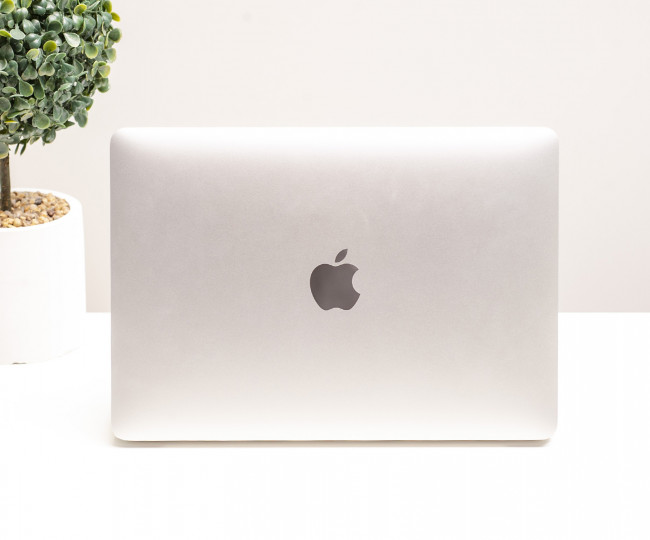 Apple MacBook 12 Silver 2016 (MLHA2) folosit