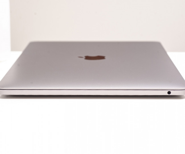 Apple MacBook Pro 13 inchi, fără atingere, gri spațial (Z0UJ00011)