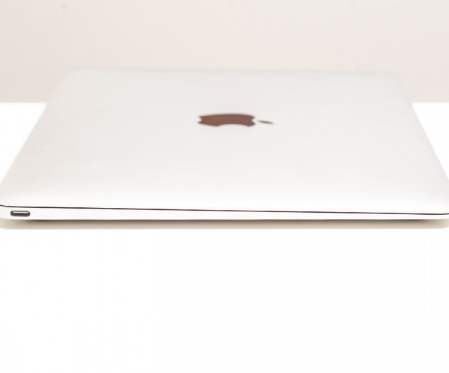 Apple MacBook 12 Silver 2016 (MLHA2) folosit