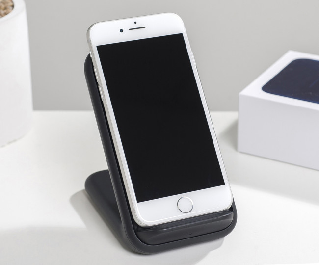 iPhone 8 64gb, argintiu folosit