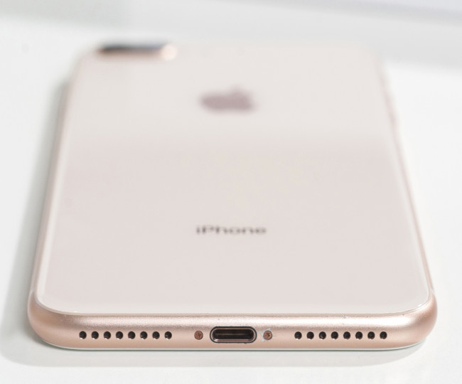 iPhone 8 Plus 64gb, Gold folosit