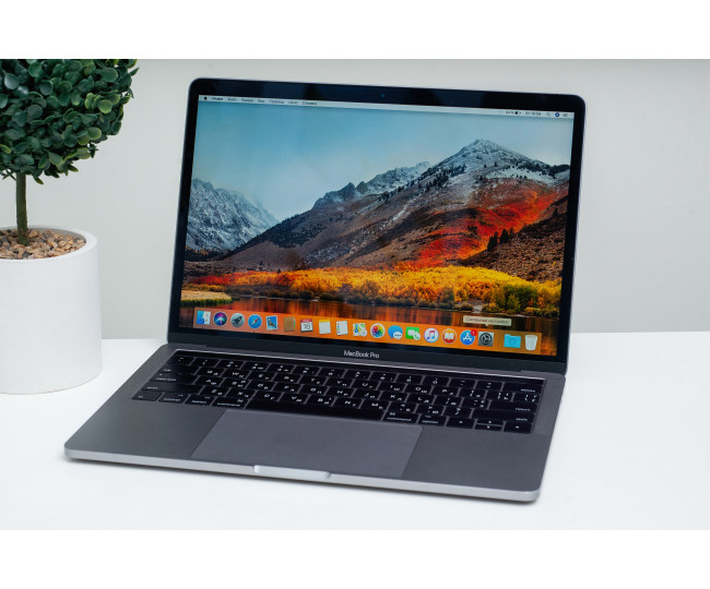 Apple MacBook Pro 13" Touch Bar Space Gray (MPXV2) б/у