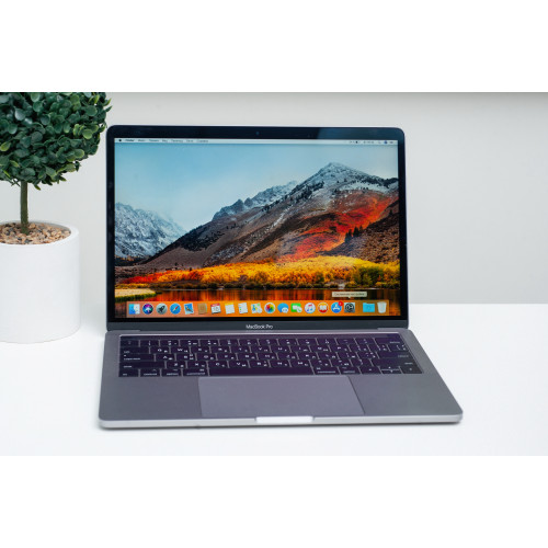 Utilizat Apple Macbook Pro 13 Space Grey 2018 (MR9Q4)