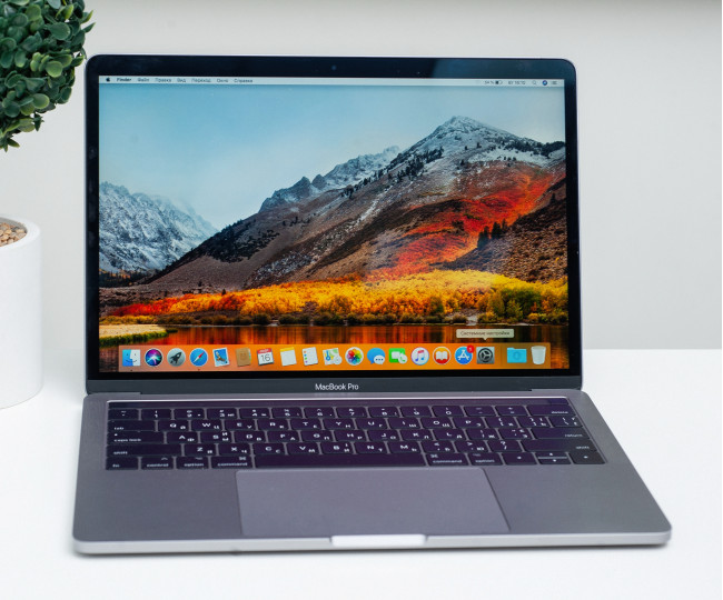 Utilizat Apple Macbook Pro 13 Space Grey 2018 (MR9Q4)
