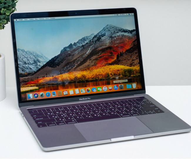 Utilizat Apple MacBook Pro 13 Space Grey 2018 (MR9T2)