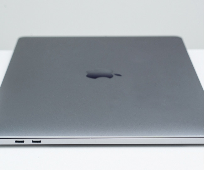 Apple MacBook Pro 13" Touch Bar Space Gray (MPXV2) б/у