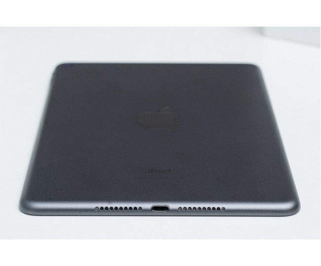 iPad mini Wi-Fi, 16gb, Space Gray б/у