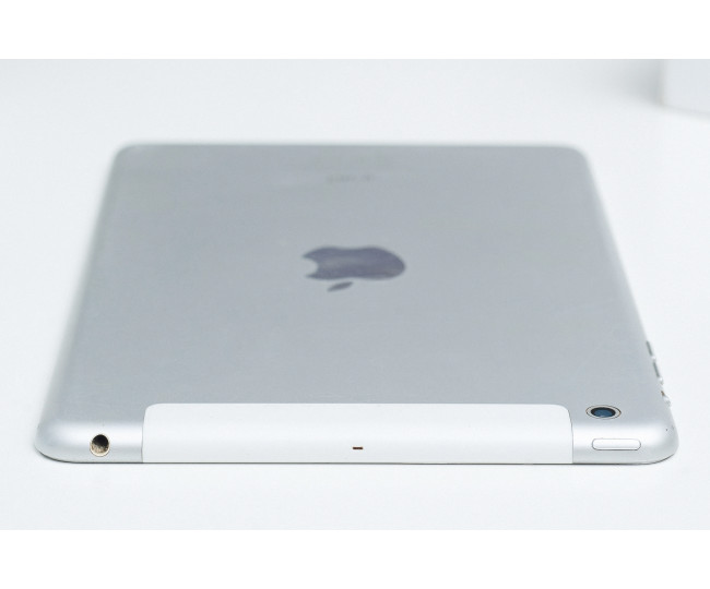 iPad mini Wi-Fi, 32gb, White б/у