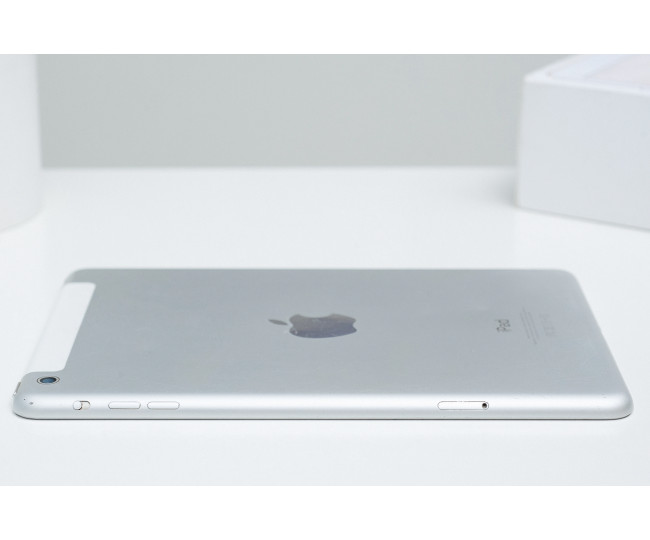 iPad mini Wi-Fi, 32gb, White б/у