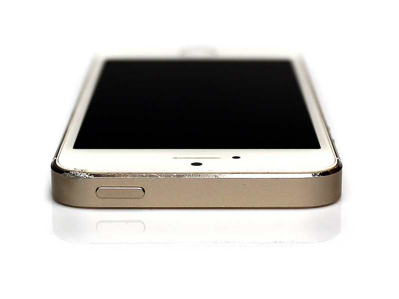 iPhone 5s 16gb, Gold б/у 3/5