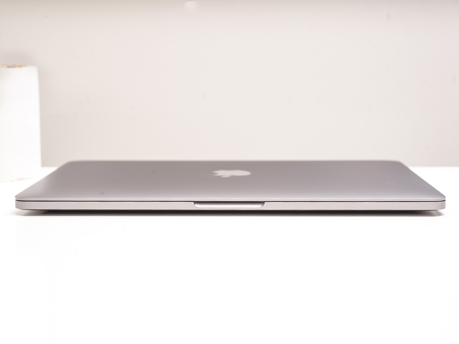 Utilizat Apple MacBook Pro 13 Space Grey 2017 (MPXT2)