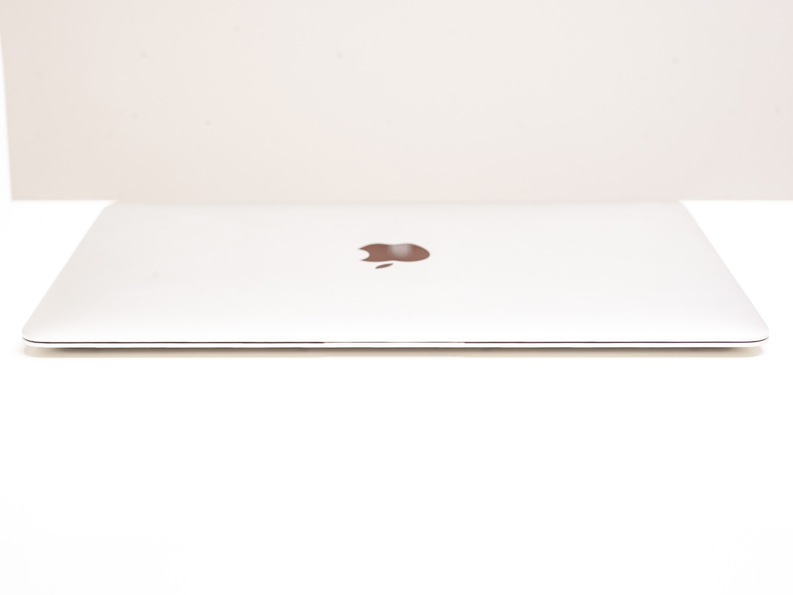 Apple MacBook 12 Silver 2016 (MLHA2) folosit