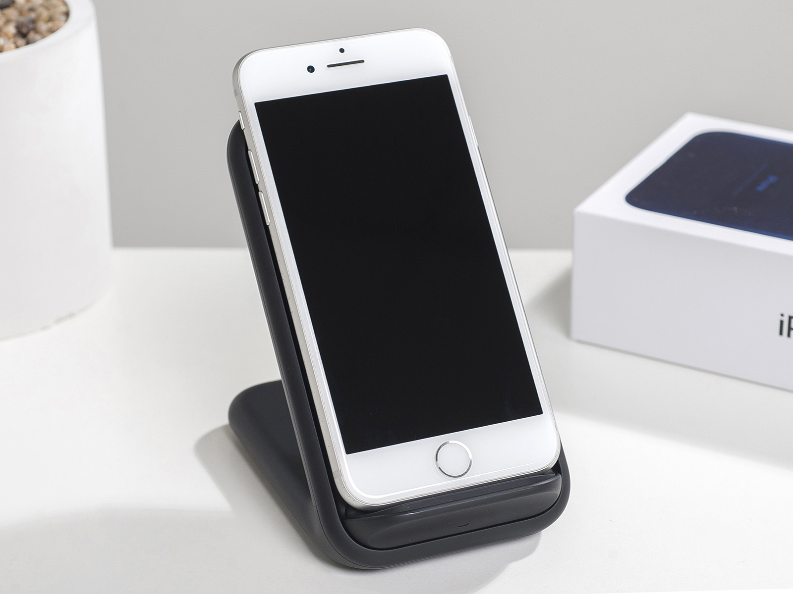 iPhone 8 64gb, argintiu folosit