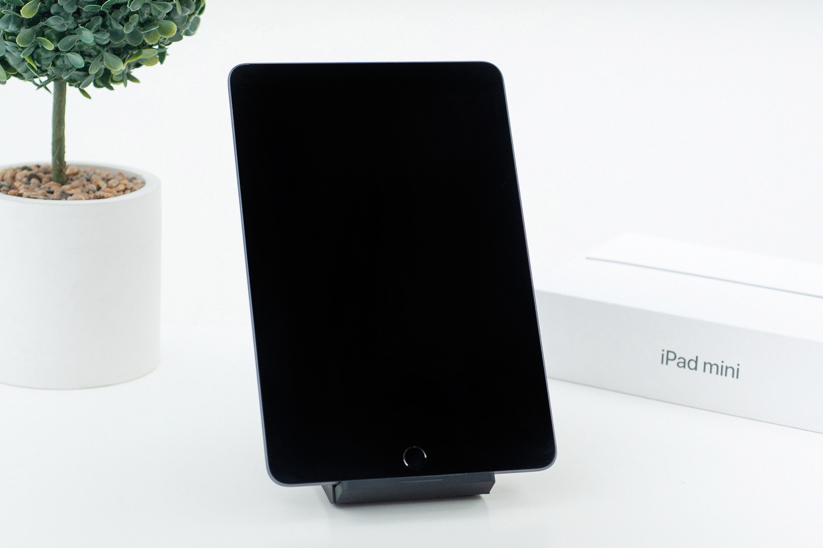 iPad mini Wi-Fi, 16gb, Space Gray б/у