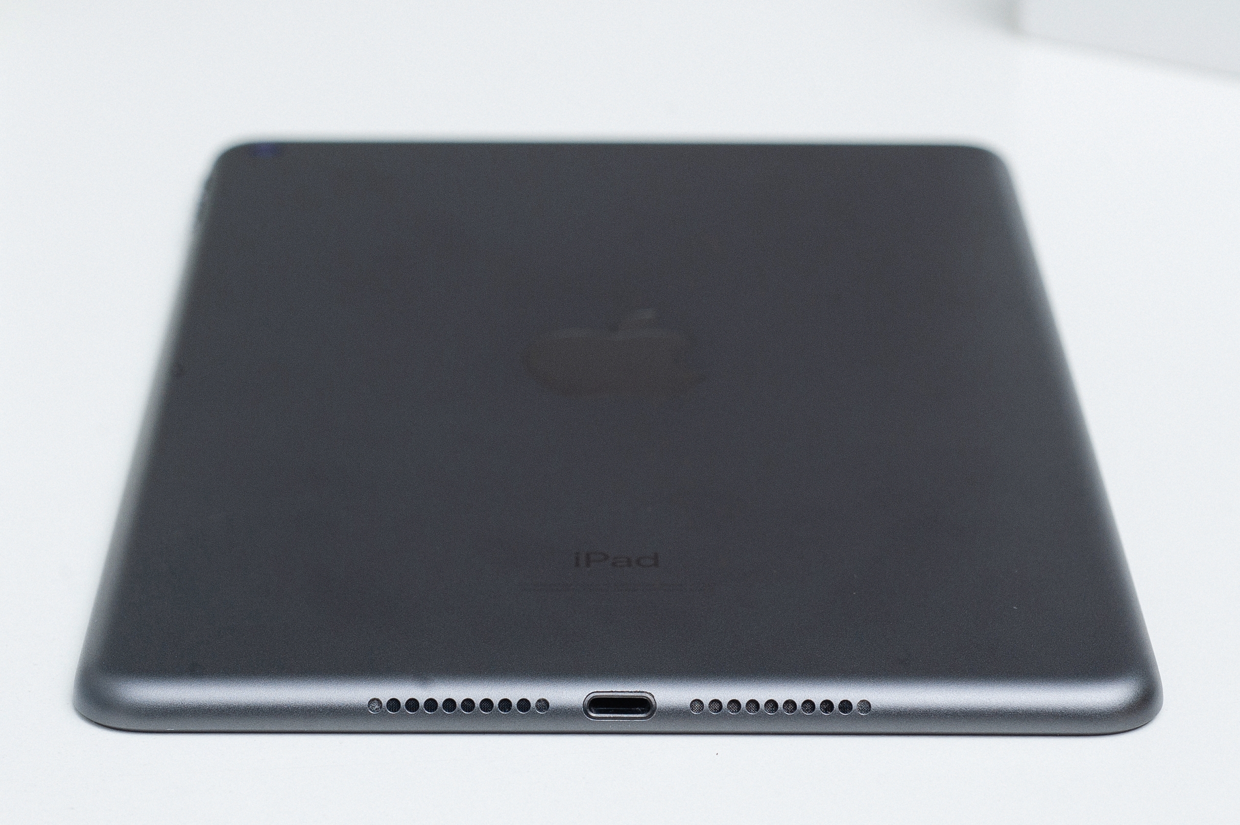 iPad mini Wi-Fi, 16gb, Space Gray б/у