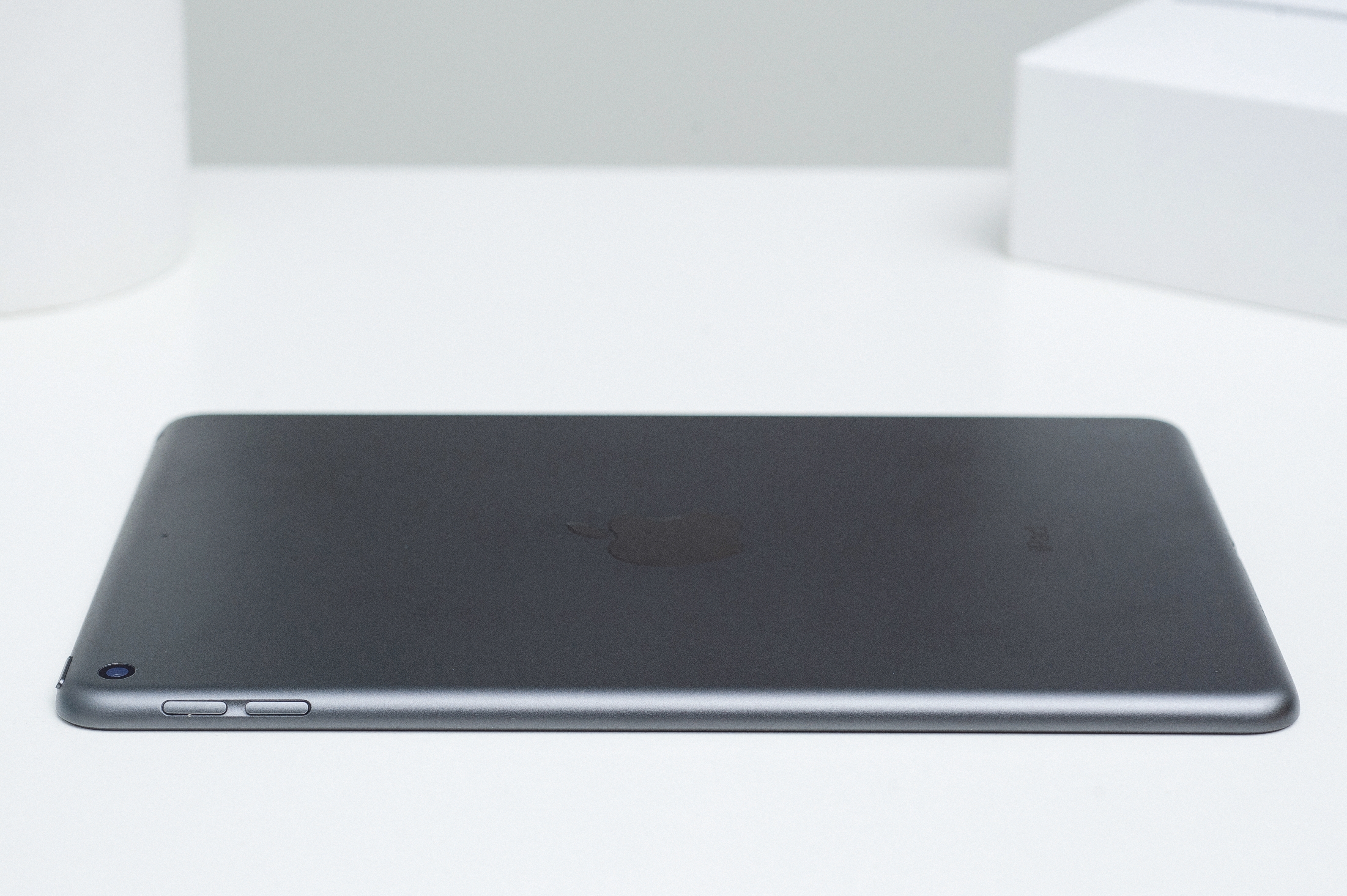 iPad mini Wi-Fi, 16gb, Space Gray б/у